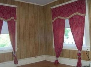 24 Linden Ave, Greenfield, MA 01301