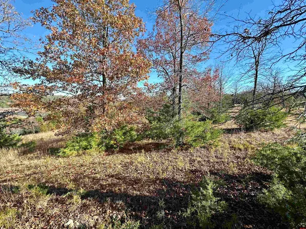 8 Lake Point Dr, Mountain Home, AR 72653