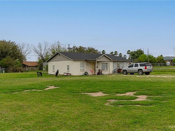 4th image of 805 N Foster Dr