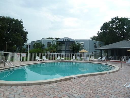 2nd image of 3552 Southpointe Dr