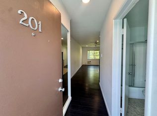 11720 Bellagio Rd #201, Los Angeles, CA 90049