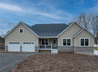 95 Orchard Hill Ln, Middletown, CT 06457