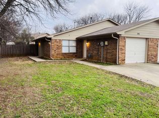 301 Gardenview St, Denton, TX 76207