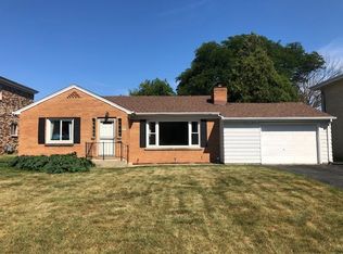 2328 S 107th St, West Allis, WI 53227