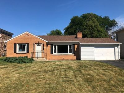 2328 S 107th St, West Allis, WI, 53227