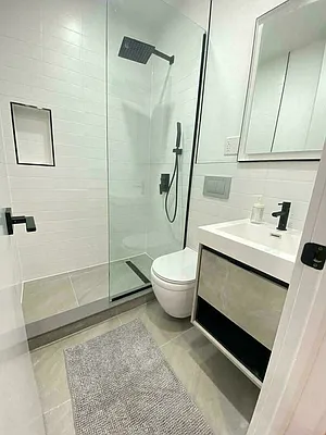 Rented by Suzuki Capital LLC | media 23