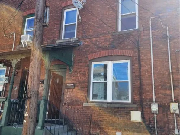 11 Coonley Ct, Staten Island, NY 10303