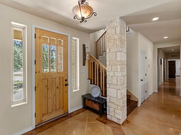 5th image of 255 DOVE VALLEY DR