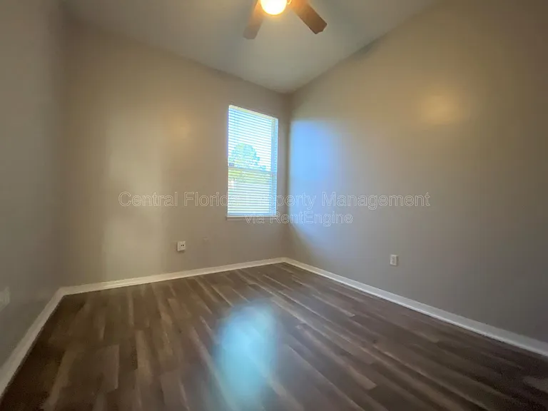 10885 Piping Rock Cir — Photo 17