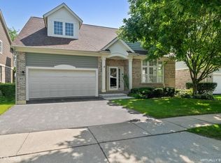1851 Olympic Dr, Vernon Hills, IL 60061