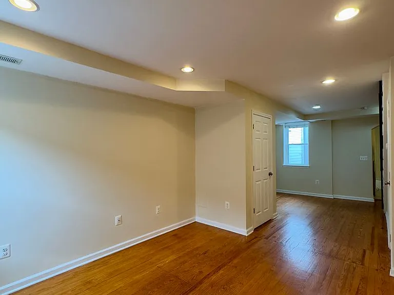 513 S Madeira St — Photo 4