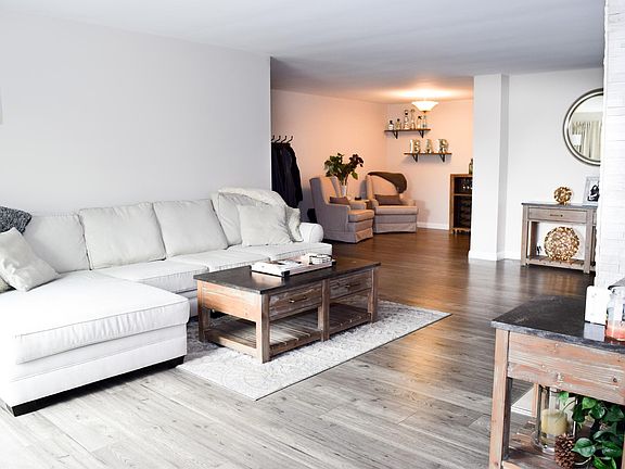 4th image of 16169 W Sunset Blvd Unit 301