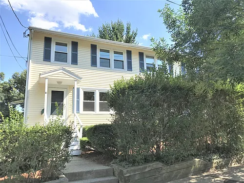 16 Mount Vernon St #16 Photo 1
