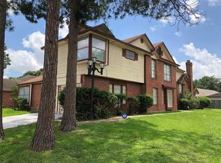 9302 Stonecreek Ln, Houston, TX 77036