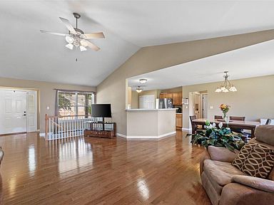 310 Woodson Trail Dr, Wentzville, MO 63385 | Zillow