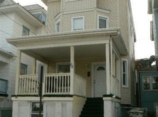 40 N Stenton Pl, Atlantic City, NJ 08401