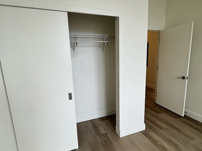 1077 Commonwealth Ave #209J — Photo 7