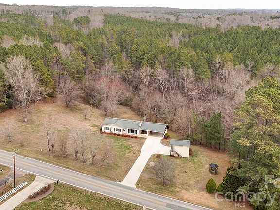 2nd image of 845 Long Branch Rd