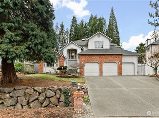 7823 118th Ave SE, Newcastle, WA 98056