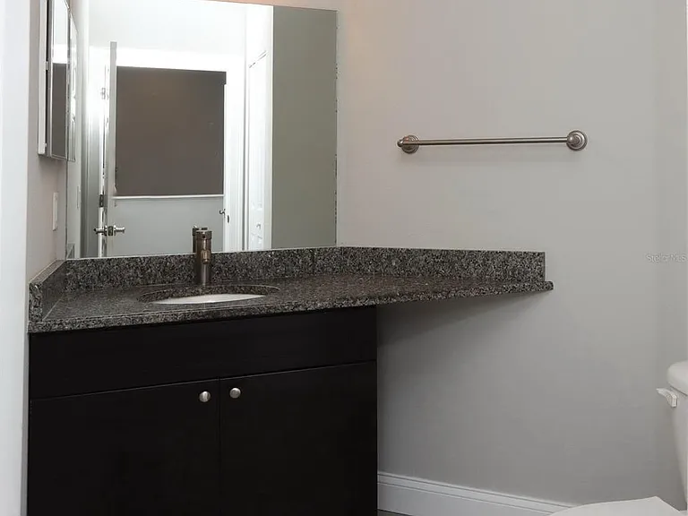 3617 Bay Heights Way — Photo 14