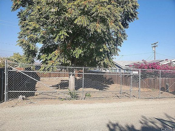 2nd image of Between 17606 17624 Brightman Ave