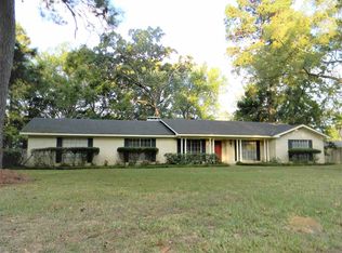 228 Timberlane Dr, Carthage, TX 75633