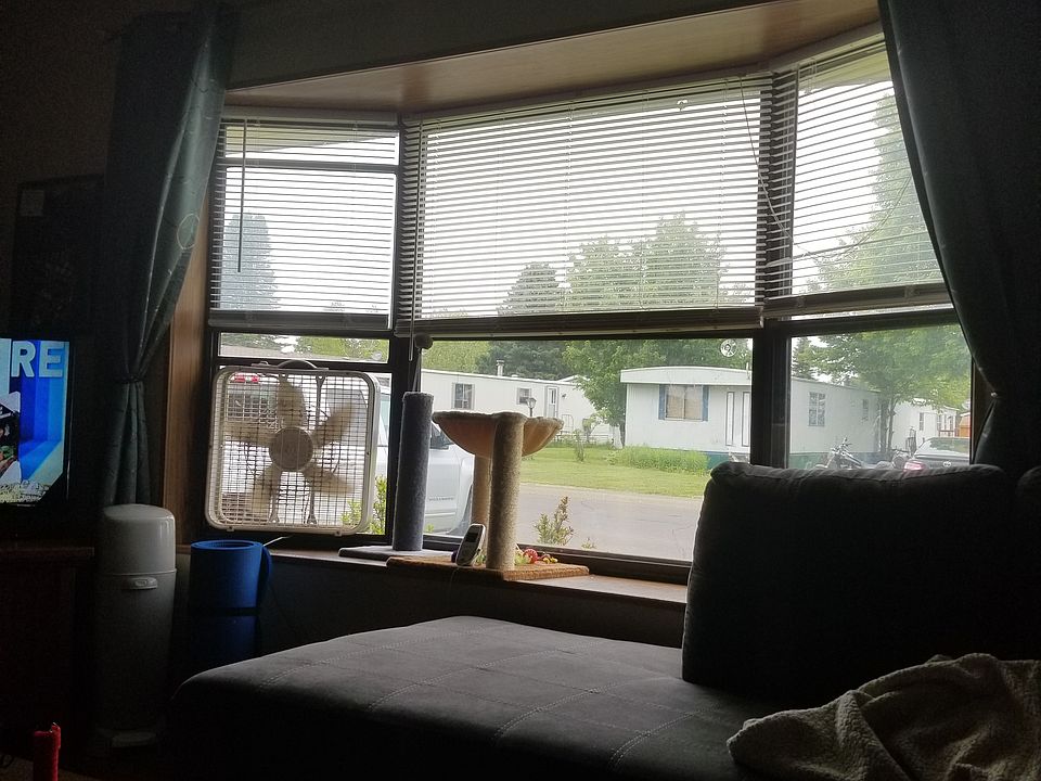 Living Room Bay Window