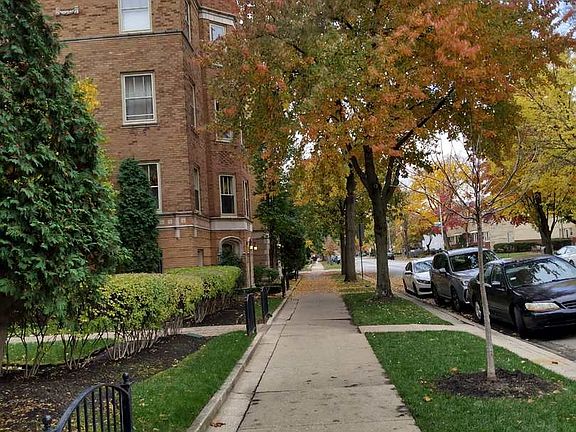 2nd image of 623 Washington Blvd APT 1S