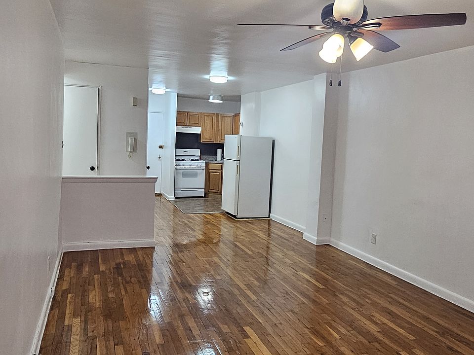 1st image of 1580 E 18th St APT 6B