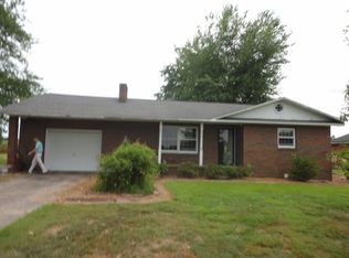 189 Gills Ln, Sedalia, KY 42079