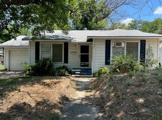 4709 Marks Pl, Fort Worth, TX 76116