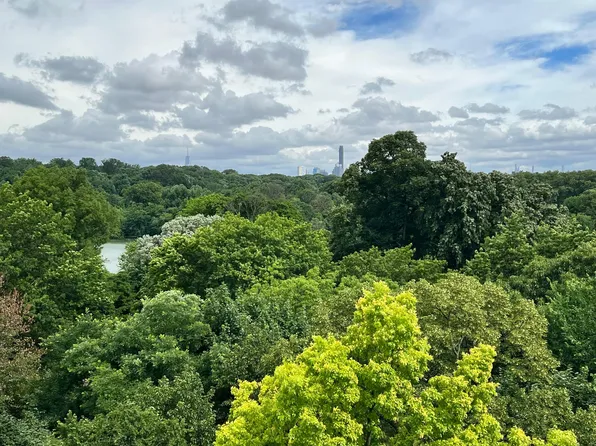 123 Parkside Avenue image 13 of 25