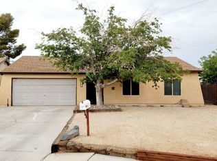 420 Debra Ln, Ridgecrest, CA 93555