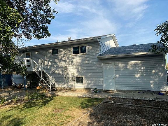 3rd image of 2115 100a St