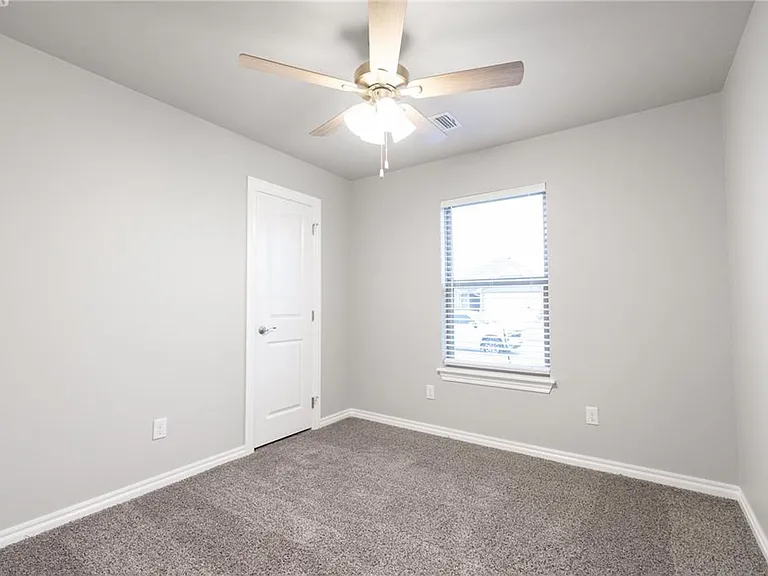 3816 Lleyton Dr — Photo 13