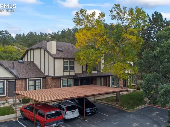 1613 Carnavon Pl, Colorado Springs, CO 80919