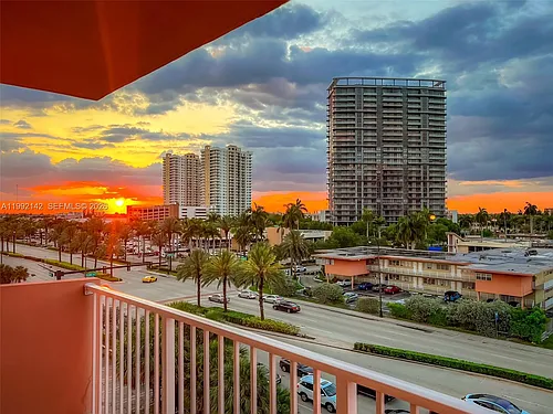 2200 E Hallandale Beach Blvd Photo 1