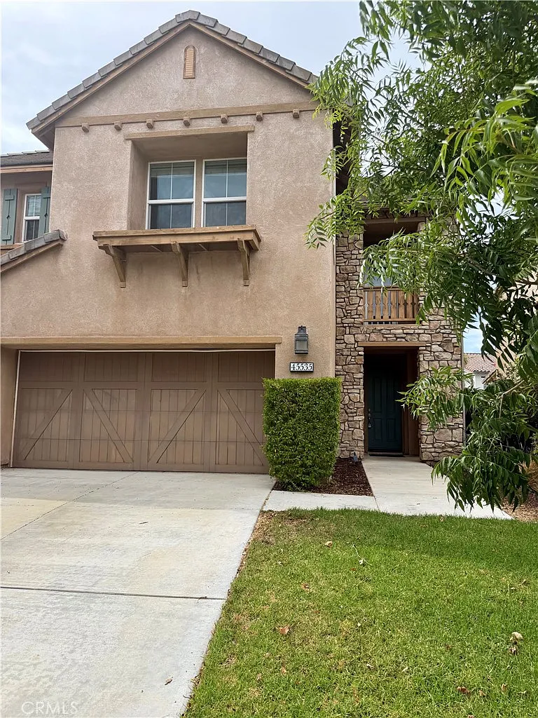 5 bed, 3254 sqft, $3,700 — Photo 2
