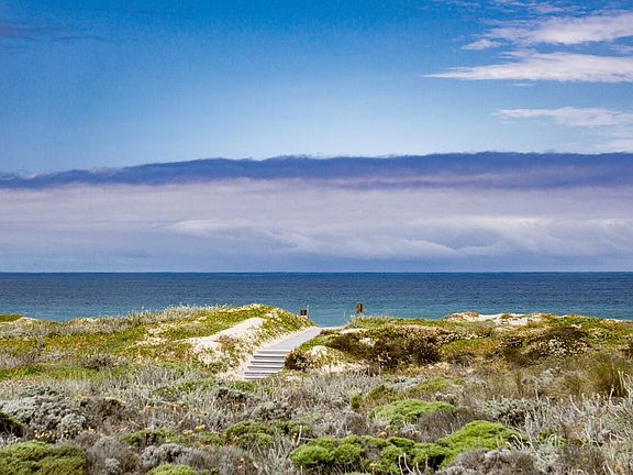 4th image of 278 Monterey Dunes Way