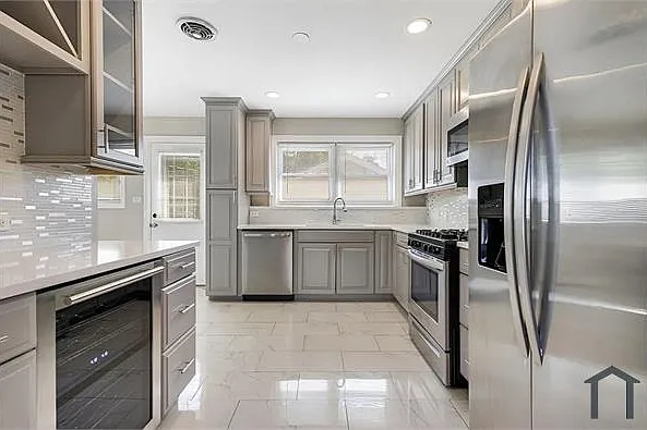 407 N West Ave — Photo 13