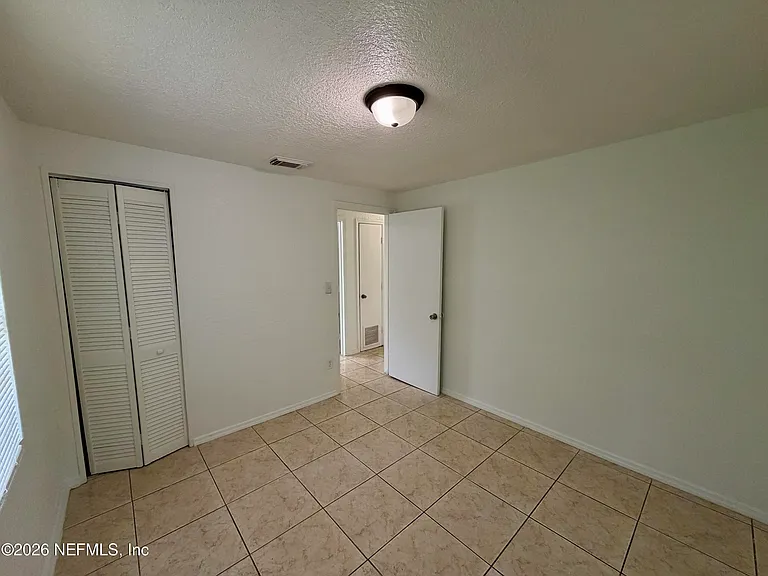 5903 Droad St — Photo 11