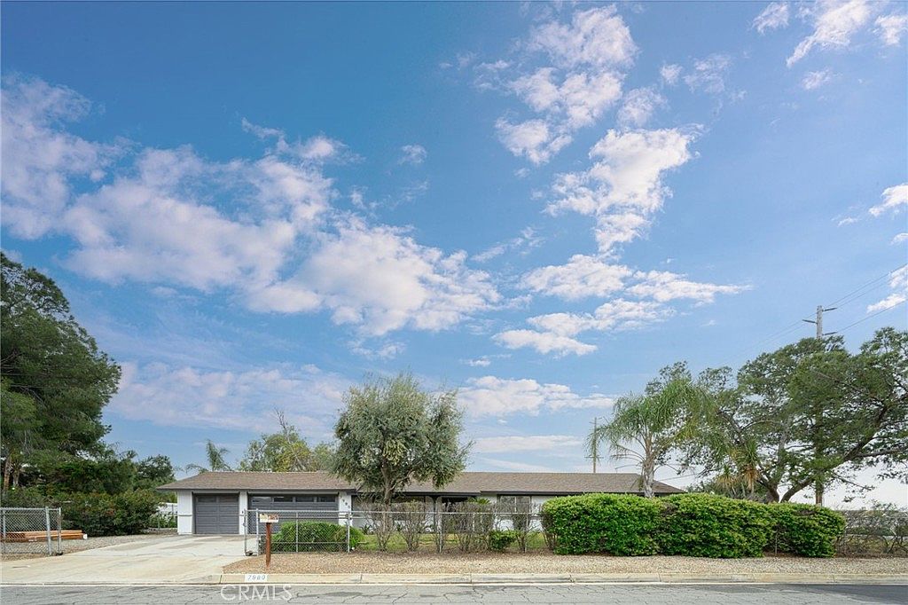 7980 Halbrook Ter, Riverside, CA 92509 | Zillow