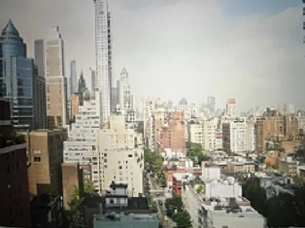 200 East 61st Street image 1 of 1
