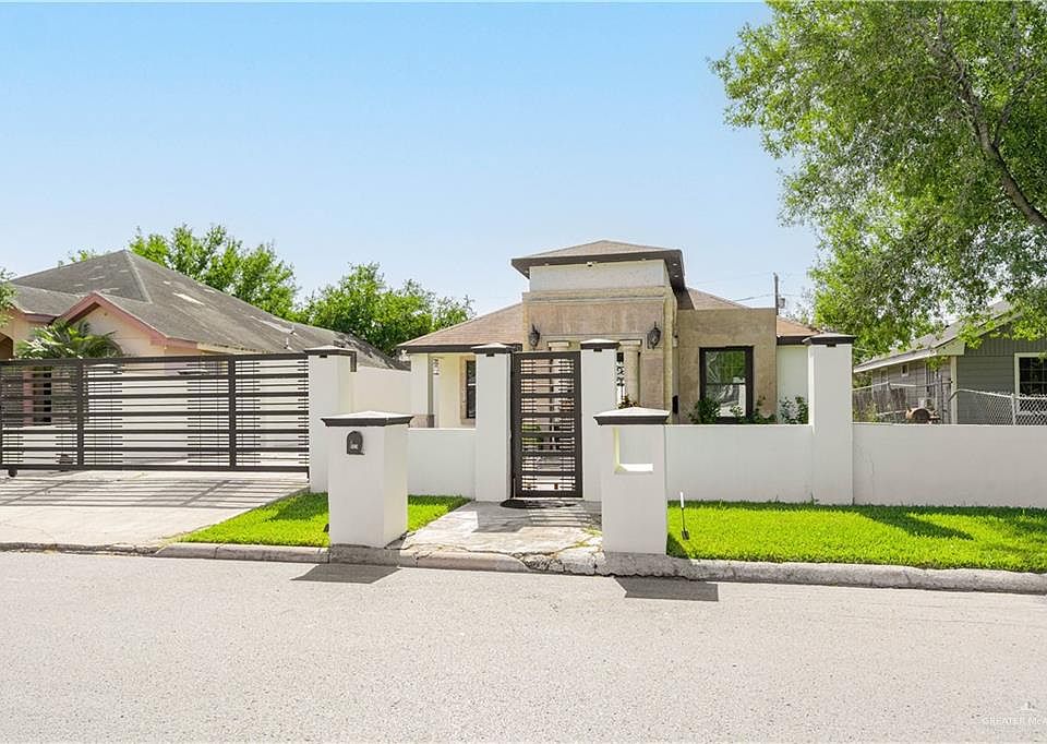 1st image of 6402 S Blanca Ln