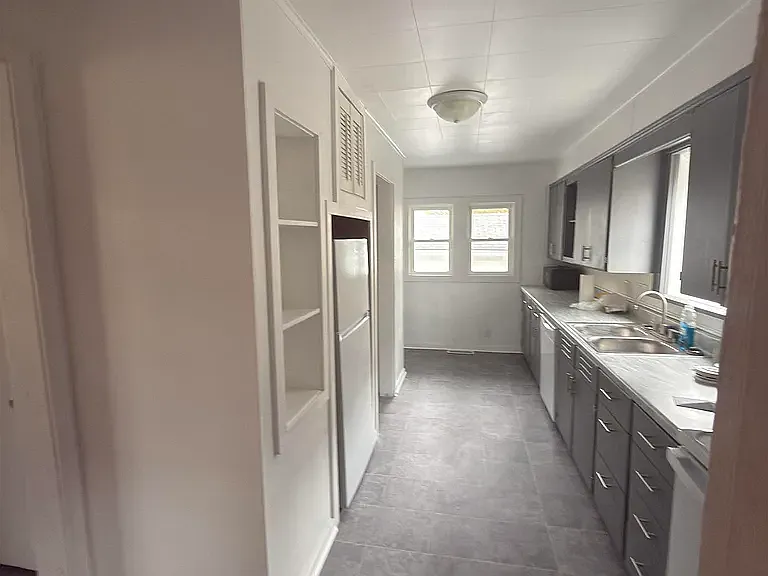 1520 N Wheeling Ave — Photo 11