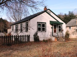 36 Avon Pl, Athens, OH