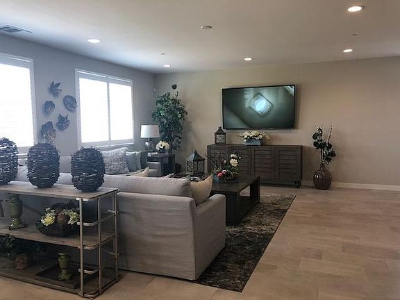 4th image of 37769 Aquarius Cir #26