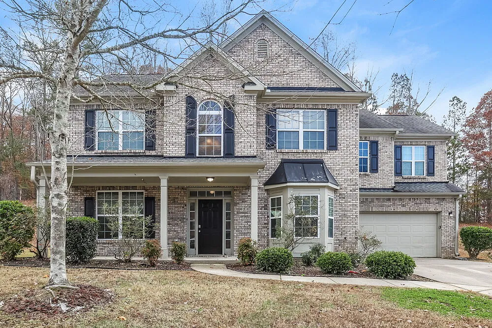4 bed, 2.5 bath, 2842 sqft, $3,530 — Photo 1