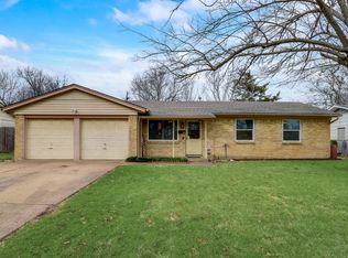 721 Yale Dr, Lancaster, TX 75134