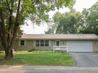530 S Hill Dr, New Richmond, WI, 54017